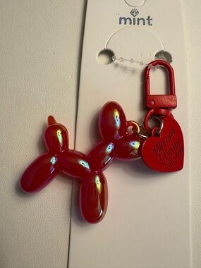 NWT MINT Balloon dog keychain zipper pull- red